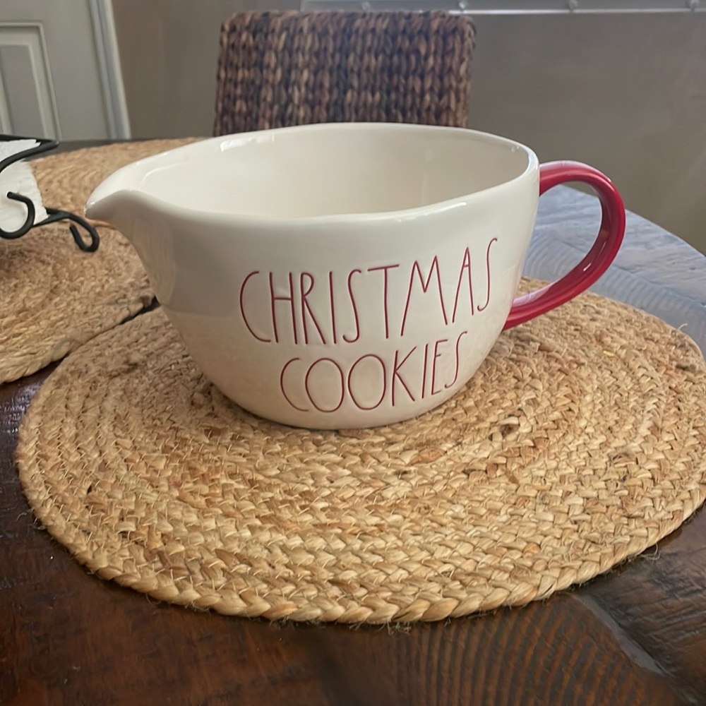 Brand new! Baking mixing bowl